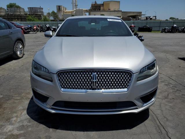 3LN6L5EC8HR619177 - 2017 LINCOLN MKZ RESERVE ვერცხლისფერი ფოტო 5