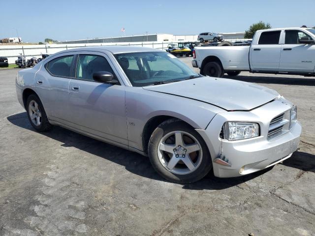 2B3KA33V09H554096 - 2009 DODGE CHARGER SXT SILVER photo 4