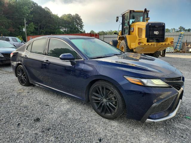 4T1K61AK9MU418564 - 2021 TOYOTA CAMRY XSE 蓝色 照片 4