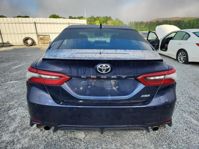 4T1K61AK9MU418564 - 2021 TOYOTA CAMRY XSE 蓝色 照片 6