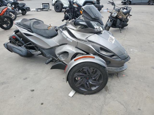 2BXNCAC10DV000607 - 2013 CAN-AM SPYDER ROA ST GRAY photo 1