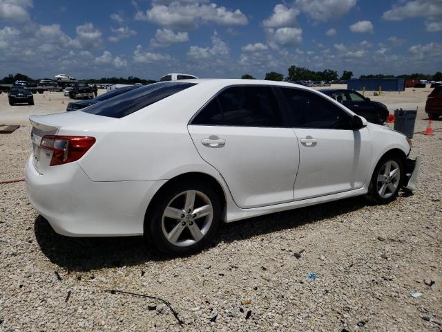 4T1BF1FK7DU286140 - 2013 TOYOTA CAMRY L WHITE photo 3