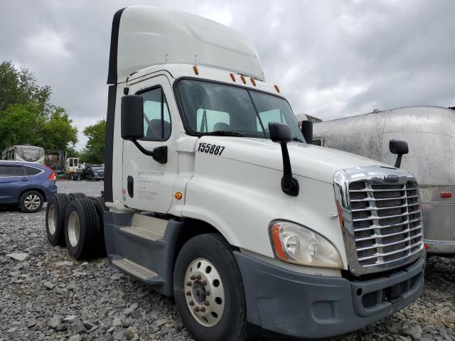2015 FREIGHTLINER CASCADIA 1, 