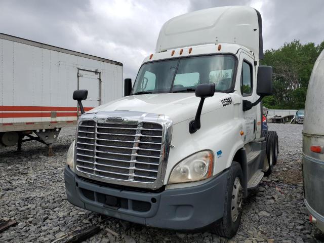 3AKJGED57FSGC0611 - 2015 FREIGHTLINER CASCADIA 1 თეთრი ფოტო 2