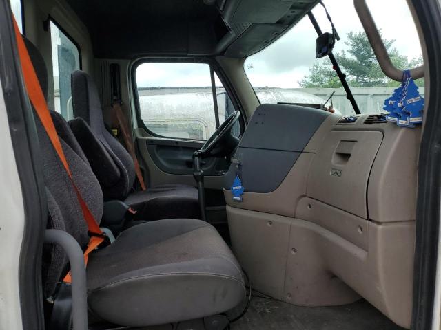 3AKJGED57FSGC0611 - 2015 FREIGHTLINER CASCADIA 1 თეთრი ფოტო 5