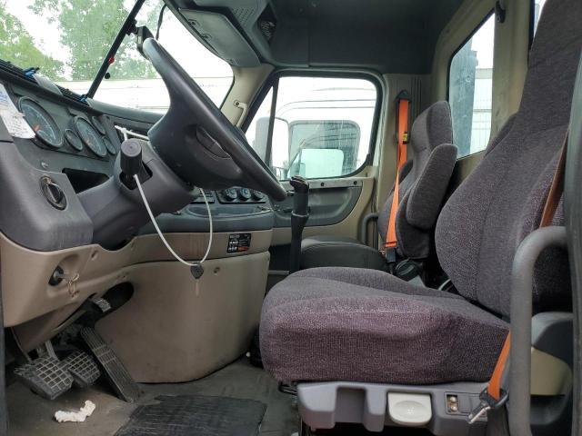 3AKJGED57FSGC0611 - 2015 FREIGHTLINER CASCADIA 1 თეთრი ფოტო 6