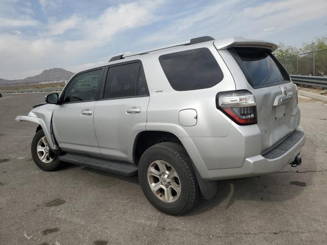 JTEBU5JR4K5625820 - 2019 TOYOTA 4RUNNER SR5/SR5 PREMIUM Արծաթագույն լուսանկար 2