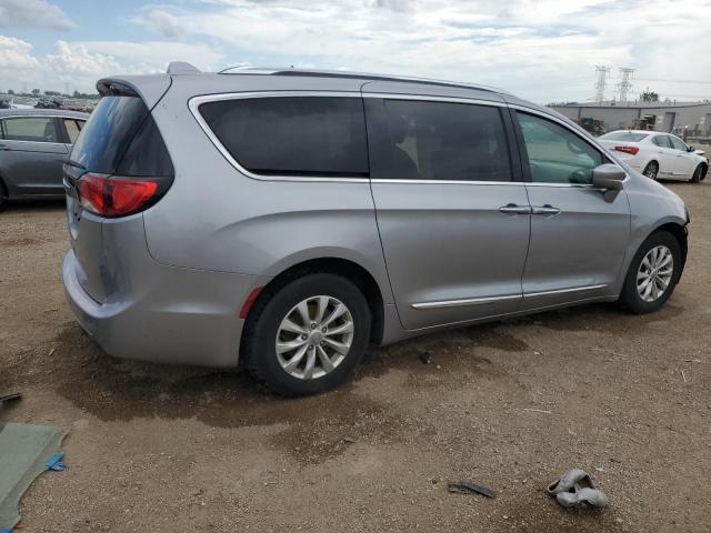2C4RC1EG6JR168310 - 2018 CHRYSLER PACIFICA TOURING L PLUS SILVER photo 3