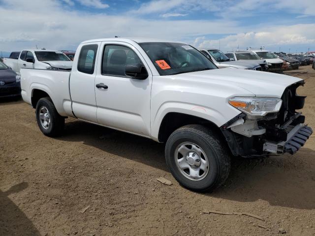 5TFSX5EN7HX054968 - 2017 TOYOTA TACOMA ACCESS CAB WHITE photo 4