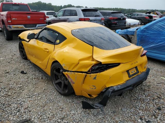 WZ1DB0C05NW052723 - 2022 TOYOTA SUPRA BASE YELLOW photo 2