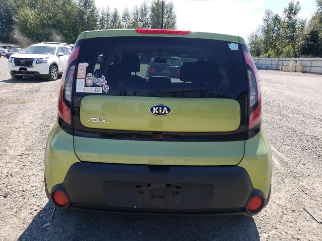 KNDJN2A23G7871168 - 2016 KIA SOUL GREEN photo 6