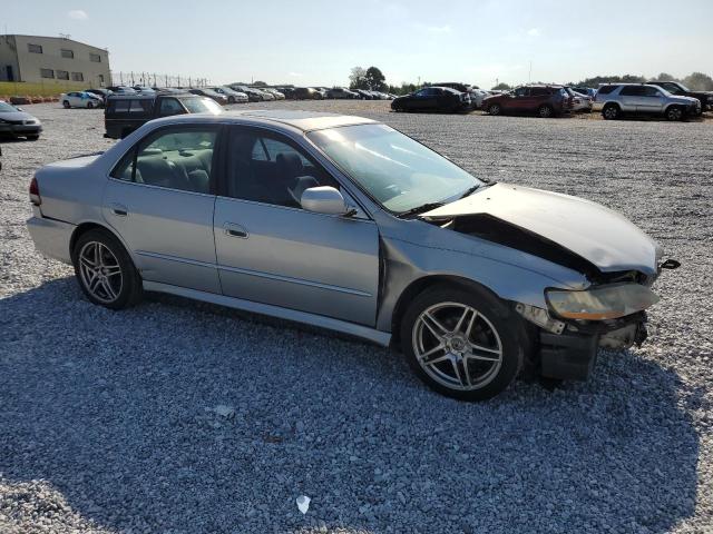 1HGCG56671A049579 - 2001 HONDA ACCORD EX SILVER photo 4