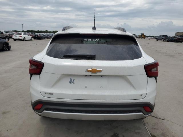 KL77LHE26RC222694 - 2024 CHEVROLET TRAX 1LT WHITE photo 6