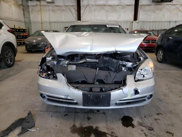 1G4HA5EM5BU106279 - 2011 BUICK LUCERNE CX SILVER photo 5