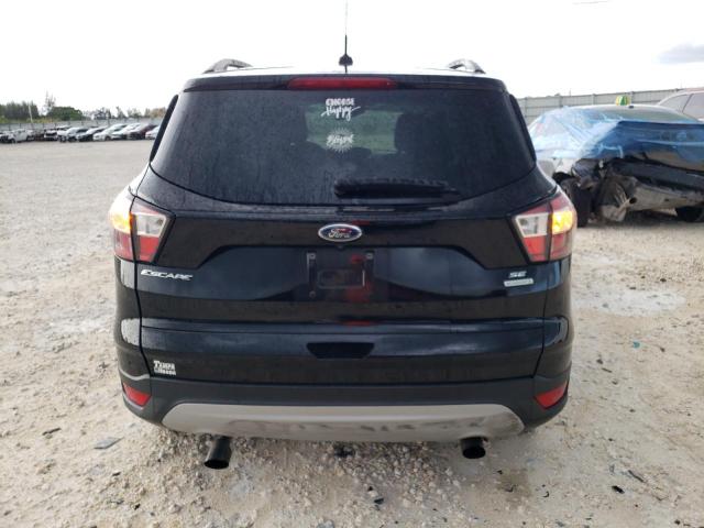 1FMCU0GD2JUC36844 - 2018 FORD ESCAPE SE შავი ფოტო 6