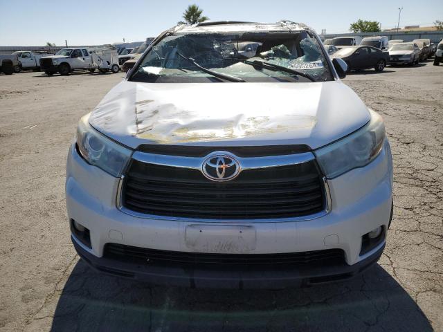5TDKKRFH4GS180417 - 2016 TOYOTA HIGHLANDER XLE WHITE photo 5
