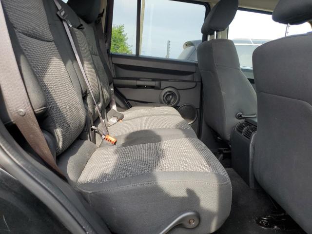 1J8HG48K98C149697 - 2008 JEEP COMMANDER SPORT Schwarz Foto 11