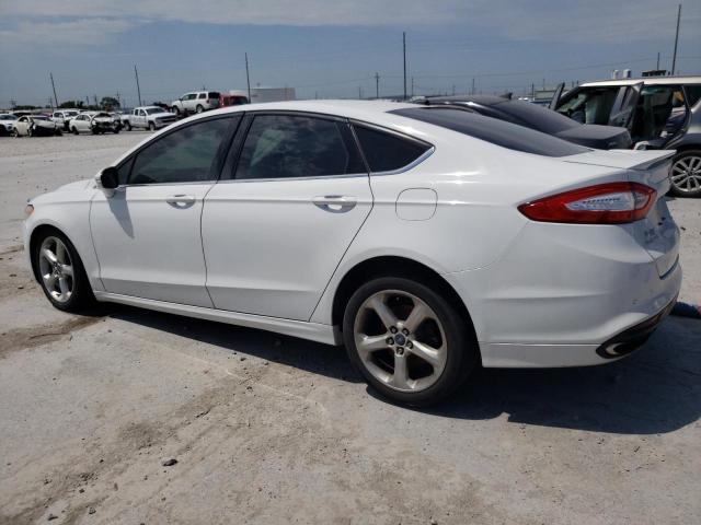 3FA6P0H91GR172577 - 2016 FORD FUSION SE WHITE photo 2