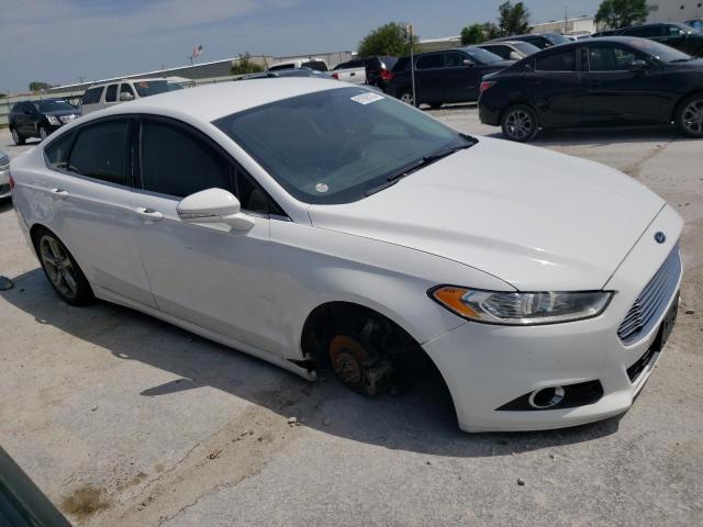 3FA6P0H91GR172577 - 2016 FORD FUSION SE WHITE photo 4