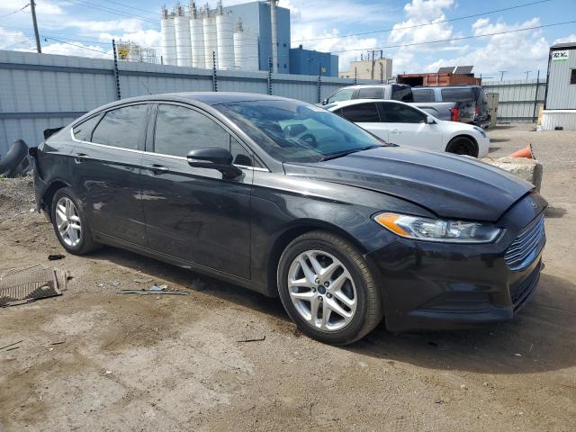 3FA6P0H78FR191155 - 2015 FORD FUSION SE BLACK photo 4