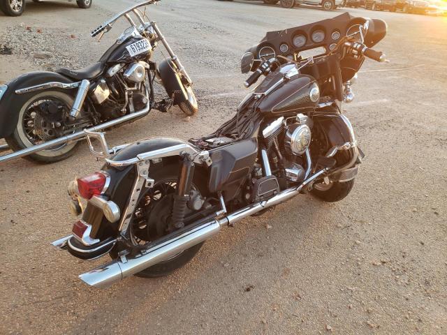 1HD1FCR19WY604638 - 1998 HARLEY-DAVIDSON FLHTCUI შავი ფოტო 4