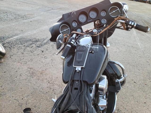 1HD1FCR19WY604638 - 1998 HARLEY-DAVIDSON FLHTCUI შავი ფოტო 5