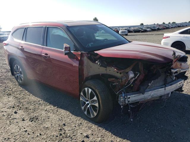 5TDGZRBH5NS585240 - 2022 TOYOTA HIGHLANDER XLE Qırmızı foto 4
