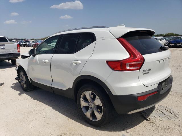 YV4AC2HK6L2255142 - 2020 VOLVO XC40 T4 MOMENTUM WHITE photo 2