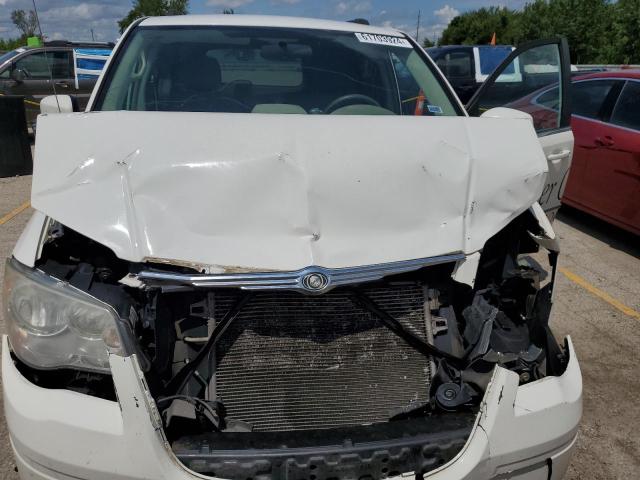 2A4RR5D1XAR284865 - 2010 CHRYSLER TOWN & COU TOURING WHITE photo 11