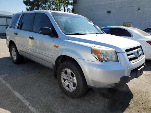 5FNYF28157B026759 - 2007 HONDA PILOT LX SILVER photo 4