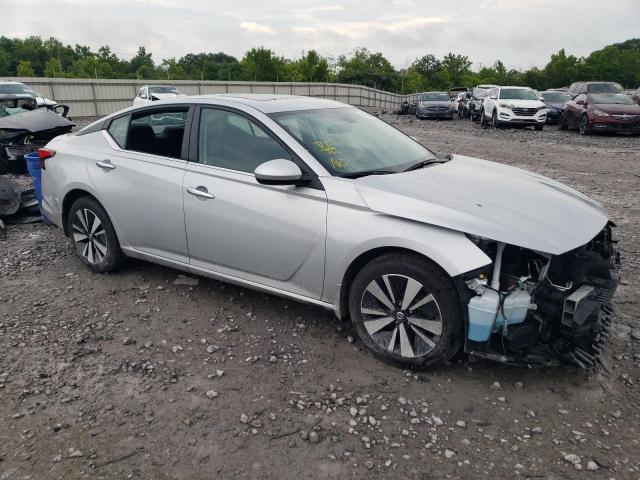 1N4BL4DW6NN360914 - 2022 NISSAN ALTIMA SV SILVER photo 4