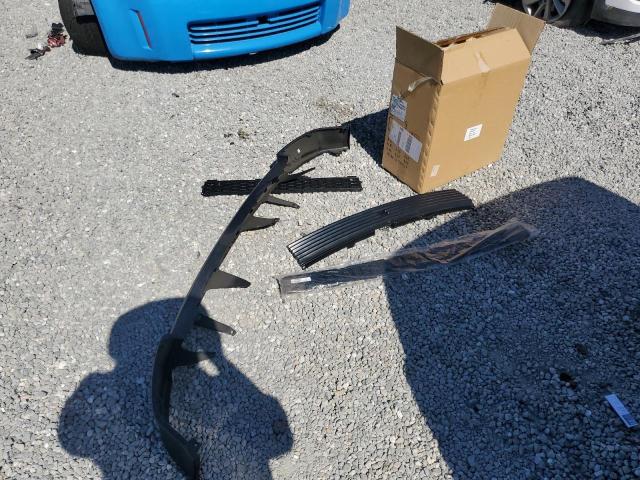 JTLKT324550184378 - 2005 TOYOTA SCION XB BLACK photo 12