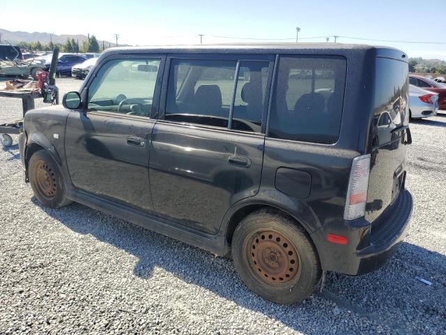 JTLKT324550184378 - 2005 TOYOTA SCION XB BLACK photo 2