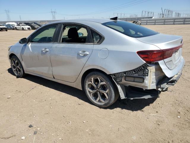 3KPF24AD1KE071263 - 2019 KIA FORTE FE SILVER photo 2