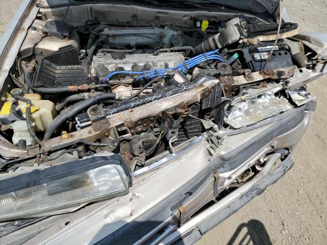 1YVGD22B5L5260540 - 1990 MAZDA 626 DX SILVER photo 11