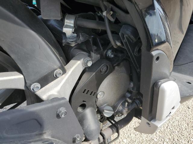 ZDCKF1010AF002568 - 2010 HONDA SH150 D BLACK photo 7