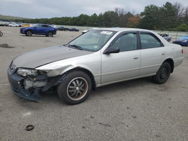 2000 TOYOTA CAMRY LE, 