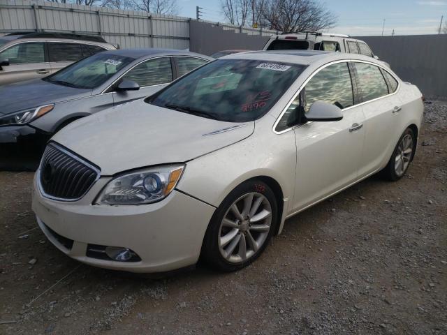 1G4PS5SK0D4112490 - 2013 BUICK VERANO WHITE photo 2