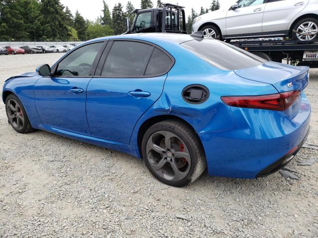 ZARFAEDN3H7558931 - 2017 ALFA ROMEO GIULIA Q4 蓝色 照片 2