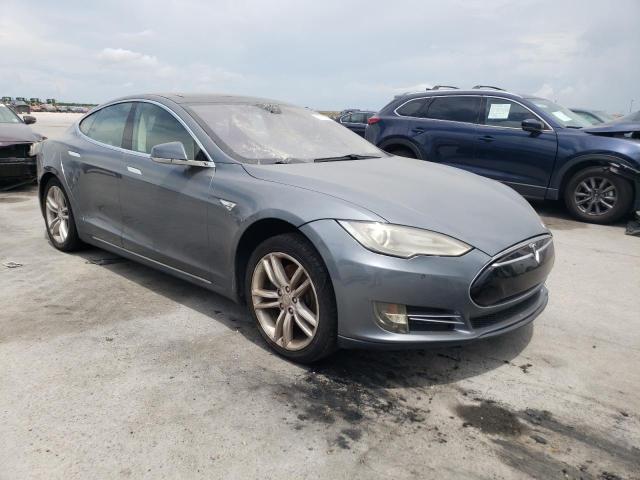 5YJSA1CG0DFP23150 - 2013 TESLA MODEL S Gümüş foto 4