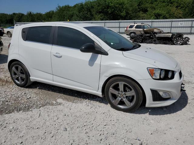 1G1JH6SB8D4237714 - 2013 CHEVROLET SONIC RS WHITE photo 4