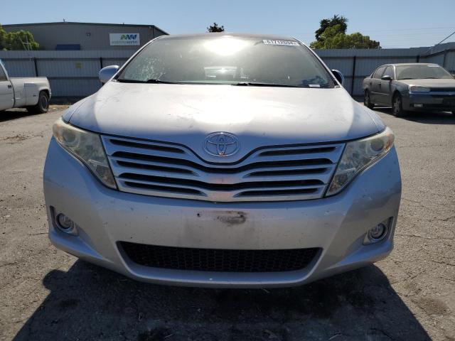 4T3ZA3BB5CU056780 - 2012 TOYOTA VENZA LE SILVER photo 5