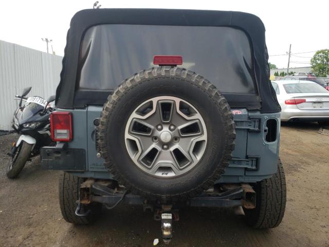 1C4BJWEG3FL558253 - 2015 JEEP WRANGLER U SAHARA GRAY photo 6