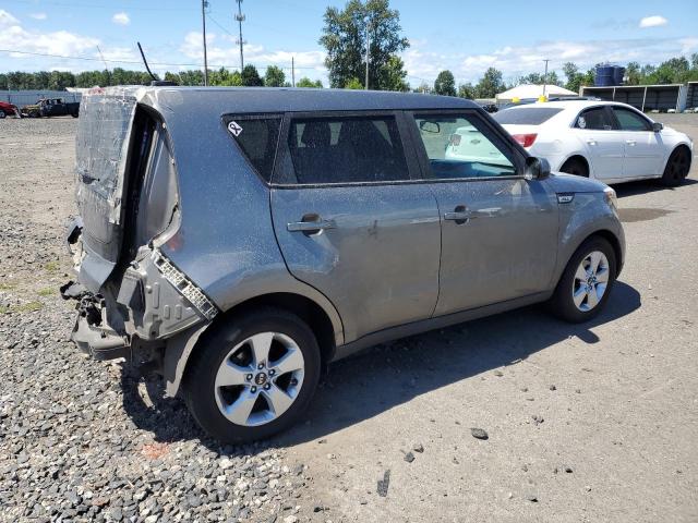 KNDJN2A25H7462333 - 2017 KIA SOUL GRAY photo 3