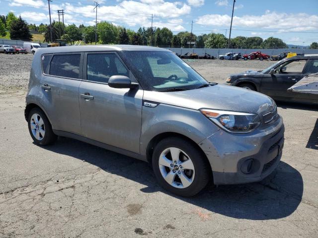 KNDJN2A25H7462333 - 2017 KIA SOUL GRAY photo 4