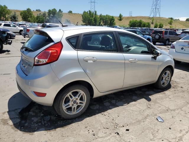 3FADP4EJ6HM115027 - 2017 FORD FIESTA SE SILVER photo 3