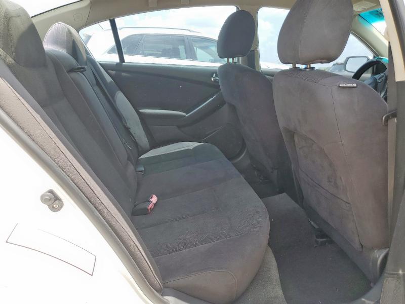 1N4AL2APXCN509447 - 2012 NISSAN ALTIMA BASE WHITE photo 10