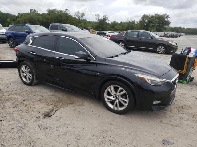 SJKCH5CP3HA021505 - 2017 INFINITI QX30 BASE BLACK photo 4