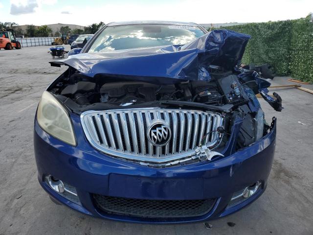 1G4PP5SKXD4236395 - 2013 BUICK VERANO BLUE photo 5