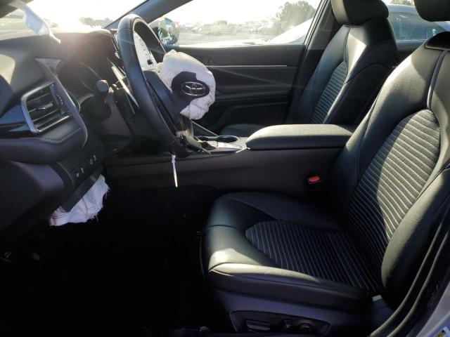 4T1G11AK6PU829400 - 2023 TOYOTA CAMRY SE NIGHT SHADE SILVER photo 7